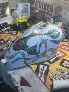 新品 スポーツスタータンク ツヤあり 詳しくはプロフィール参照ください‼️のサムネイル