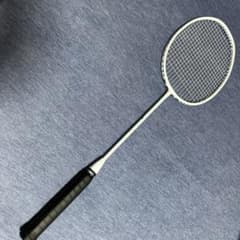 コンポジットテクノバドミントンラケット レスモ C-WHITE 新品‼︎ レスモC-WHITE 4U | CONCEPT 