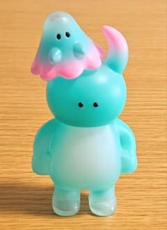 ウアモウ おばけちゃん UAMOU BOO トイコンUK 2025 限定カラー - メルカリ