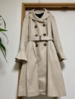 TO BE CHIC トレンチコート ベージュのサムネイル