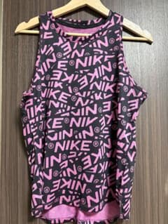 NIKE タンクトップ ピンク　スポーツウェアのサムネイル