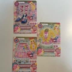 アイカツカード　スプリングシャワーコーデセット　星宮いちごのサムネイル