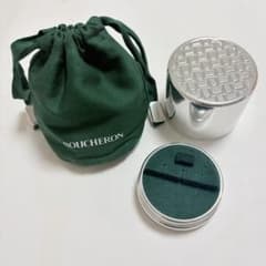 美品 ブシュロン ピアスケース 巾着袋 空箱 チャーム付き 現行品