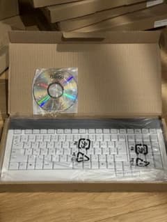 【値下げ】FUJITSU ワイヤレスホワイトキーボード セット④9月末までのサムネイル