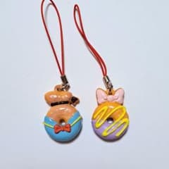 ディズニー ドナルド デイジー ドーナツ形キーホルダー 2個セットのサムネイル
