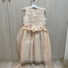 ピンクベージュ 花柄ドレス 100cm〜110位　4Tのサムネイル