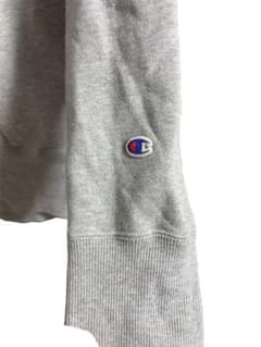 Champion グレー Vネック トレーナーのサムネイル