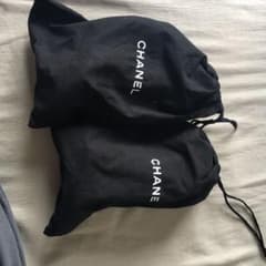 CHANELパンプスのサムネイル