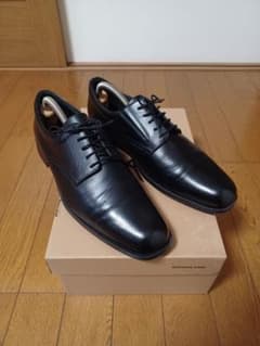 (美品・最終価格）ミズノ製プレーントウビジネスシューズのサムネイル