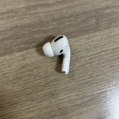 AirPods Pro 第一世代 右耳のみ ジャンク - メルカリ