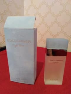 DOLCE & GABBANA Light Blue 香水のサムネイル