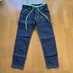 子供用ジーンズのサムネイル