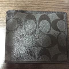 コーチ 財布のサムネイル