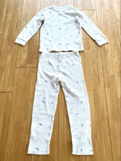 恐竜柄　パジャマ 120cm 西松屋のサムネイル