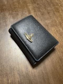 Vivienne Westwood 三つ折財布 黒のサムネイル