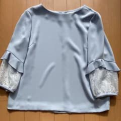 【早い者勝ち！】ストロベリーフィールズ カットソーのサムネイル