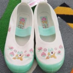 新品 サンリオ 上履き 18cmのサムネイル