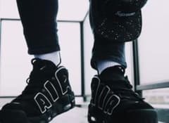 NIKE AIR MORE UP TEMPO  28cmのサムネイル