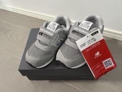 ★専用★New Balance 996 新品タグ付きのサムネイル