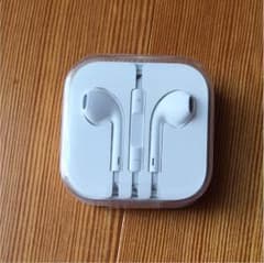 iPhoneイヤホンapple純正品新品未使用品のサムネイル