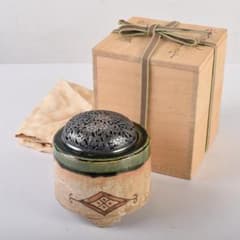 ruirui様専用織部 香炉 純銀花刻透かし火屋 黒田陶々庵極箱 D R7731