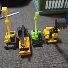 トミカ 建設機械 ミニカー 4台セットのサムネイル