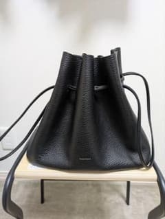 【しんちゃん様専用】Hender Scheme bucket bagのサムネイル