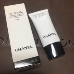 CHANEL CCクリーム 10番のサムネイル