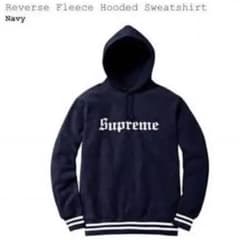 supreme パーカーのサムネイル