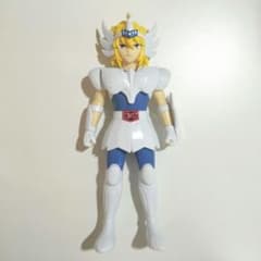 聖闘士星矢　キグナス氷河　海外限定フィギュア ソフビ 聖闘士星矢 キグナス氷河 海外限定フィギュア ソフビ - メルカリ