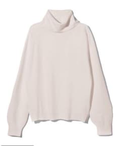 カシミヤタッチタートルネックニットトップスのサムネイル