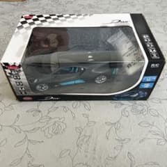 RASTAR Bugatti Divo ラジコンカー 1/14のサムネイル