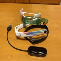 Xiaomi Mi Smart Band 4 本体/バンド5本のサムネイル