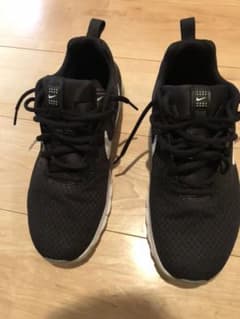 NIKE ナイキ スニーカーのサムネイル