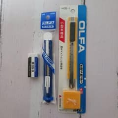 OLFA カッター 2種 ＆ MONO消しゴム 3点セットのサムネイル