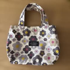ハンドメイド 花柄 ぷっくりミニバッグのサムネイル