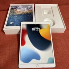 iPad Pro 10.5 2017 64GB Cellu SIMフリー 美品のサムネイル