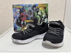 SKECHERS キッズ スニーカー ブラック ベルクロ22.0cmのサムネイル
