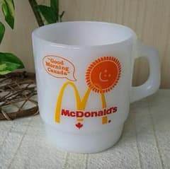 doki様専用☆美品☆ファイヤーキング マックカナダマグ＆アップルダンプリンマグのサムネイル