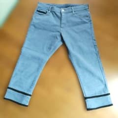 レディース デニムパンツ クロップド丈 （ウエスト70cm）のサムネイル