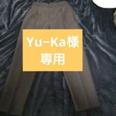 GU人気ストレッチテーパードパンツのサムネイル