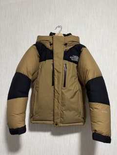 THE NORTH FACE ダウンジャケット ベージュ/黒 収納袋付きのサムネイル
