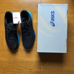 【新品箱付き！】26cm asics ランニングシューズのサムネイル