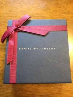 Daniel Wellingtonのサムネイル