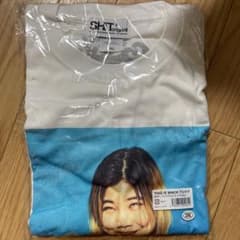 セントチヒロチッチ Tシャツのサムネイル