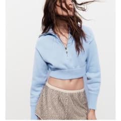 【新品タグ付き】Rちゃん着用 ZARA ニットクロップドセーターのサムネイル