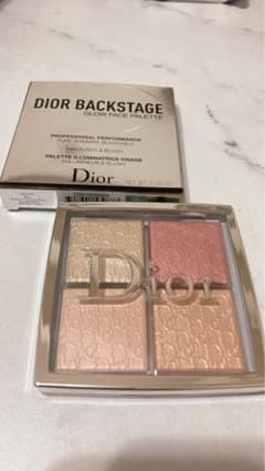 ❤️Diorバックステージフェイスグロウパクト❤️のサムネイル