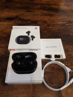 【Mina to様専用】HUAWEI FreeBuds Pro（ブラック）のサムネイル