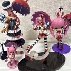 ワンピース ペローナ フィギュア 4点セットのサムネイル