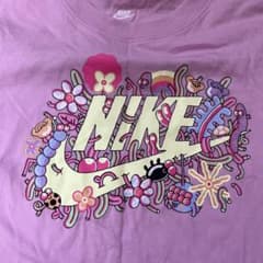 NIKE Tシャツのサムネイル